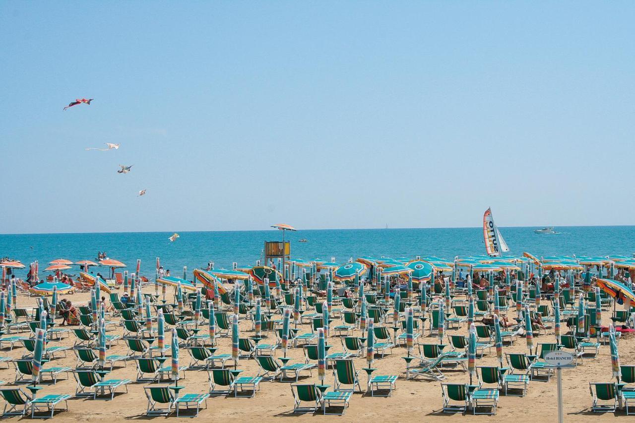 Sole B Daire Bibione Dış mekan fotoğraf